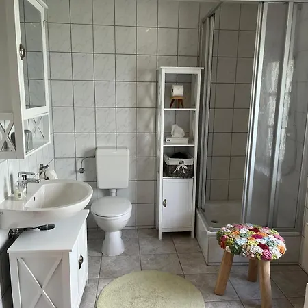 4 Kleine Predigergasse 1 *