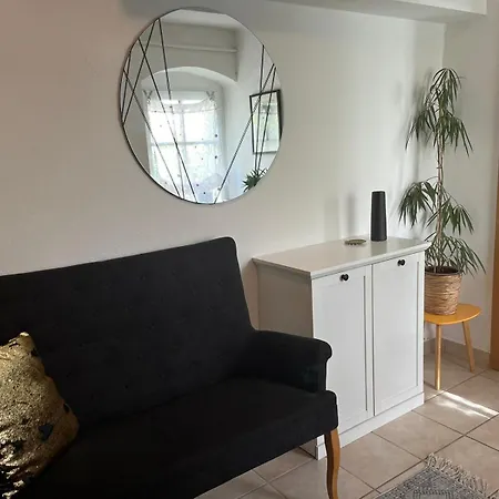 4 Kleine Predigergasse 1 *